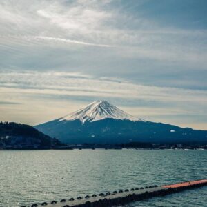 lake 669911 1920(1)